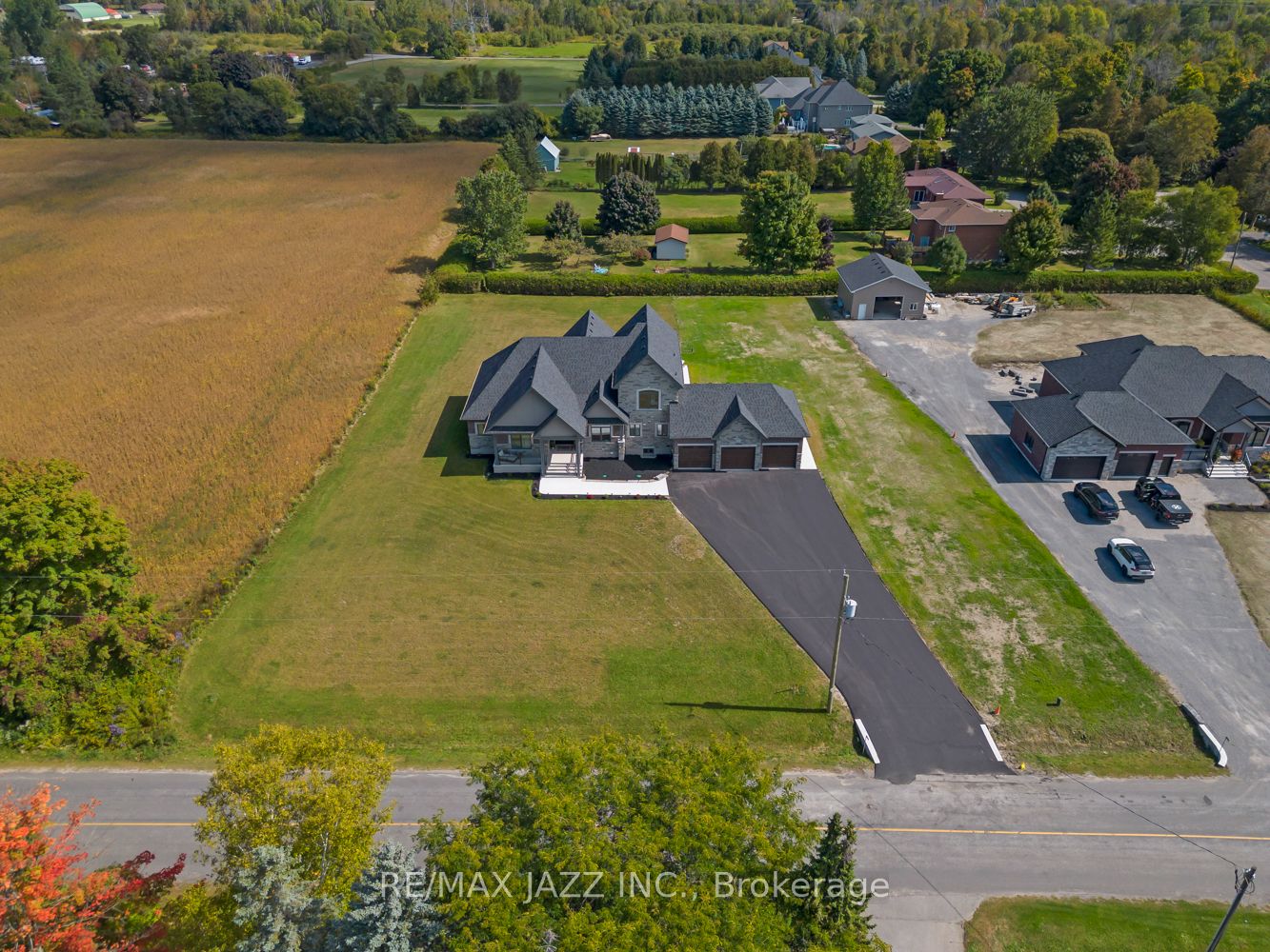 3011 Rundle Rd Property Photo 4