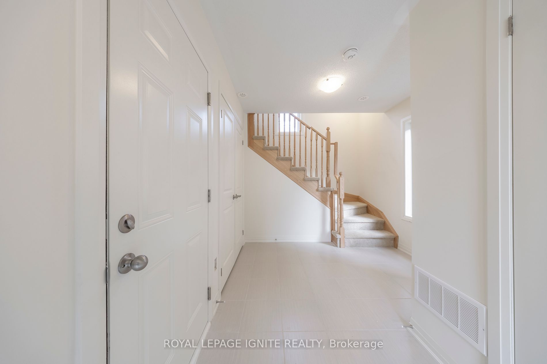 45 Emmas Way Property Photo 4