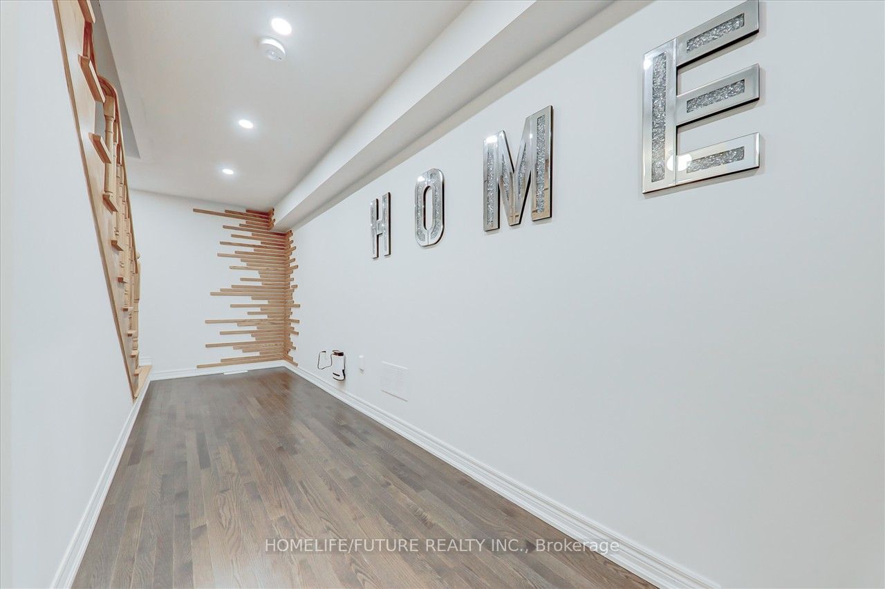 6 Broylio Lane Property Photo 7