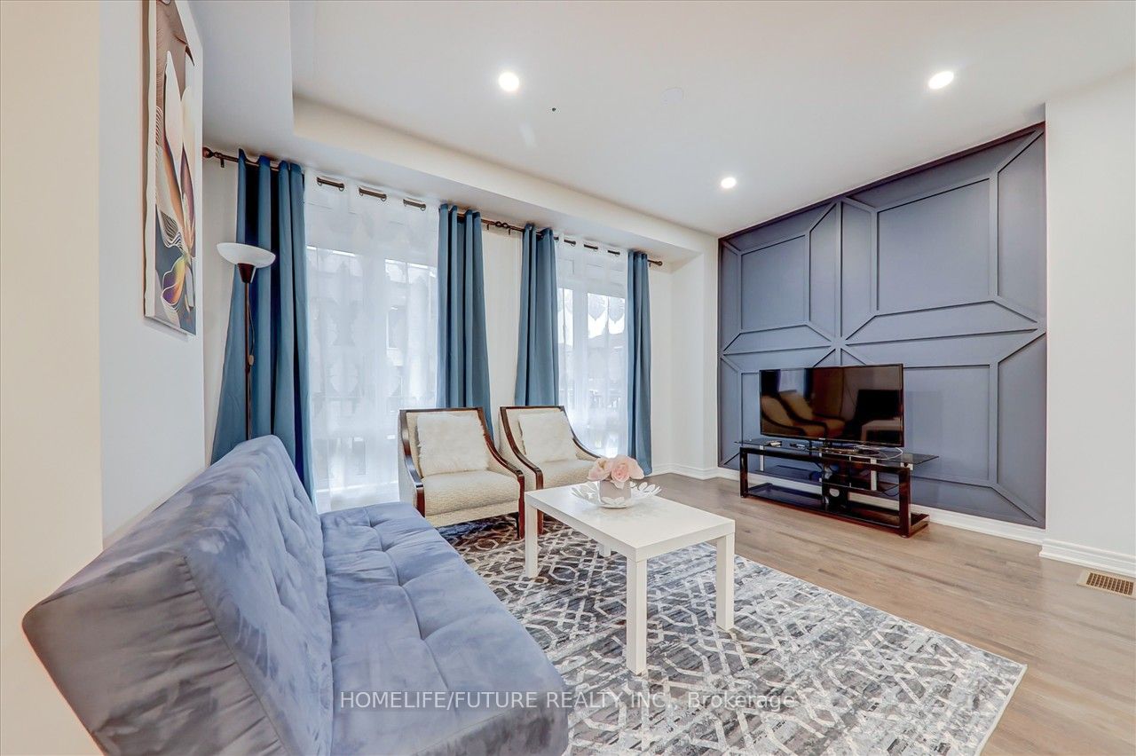 6 Broylio Lane Property Photo 10
