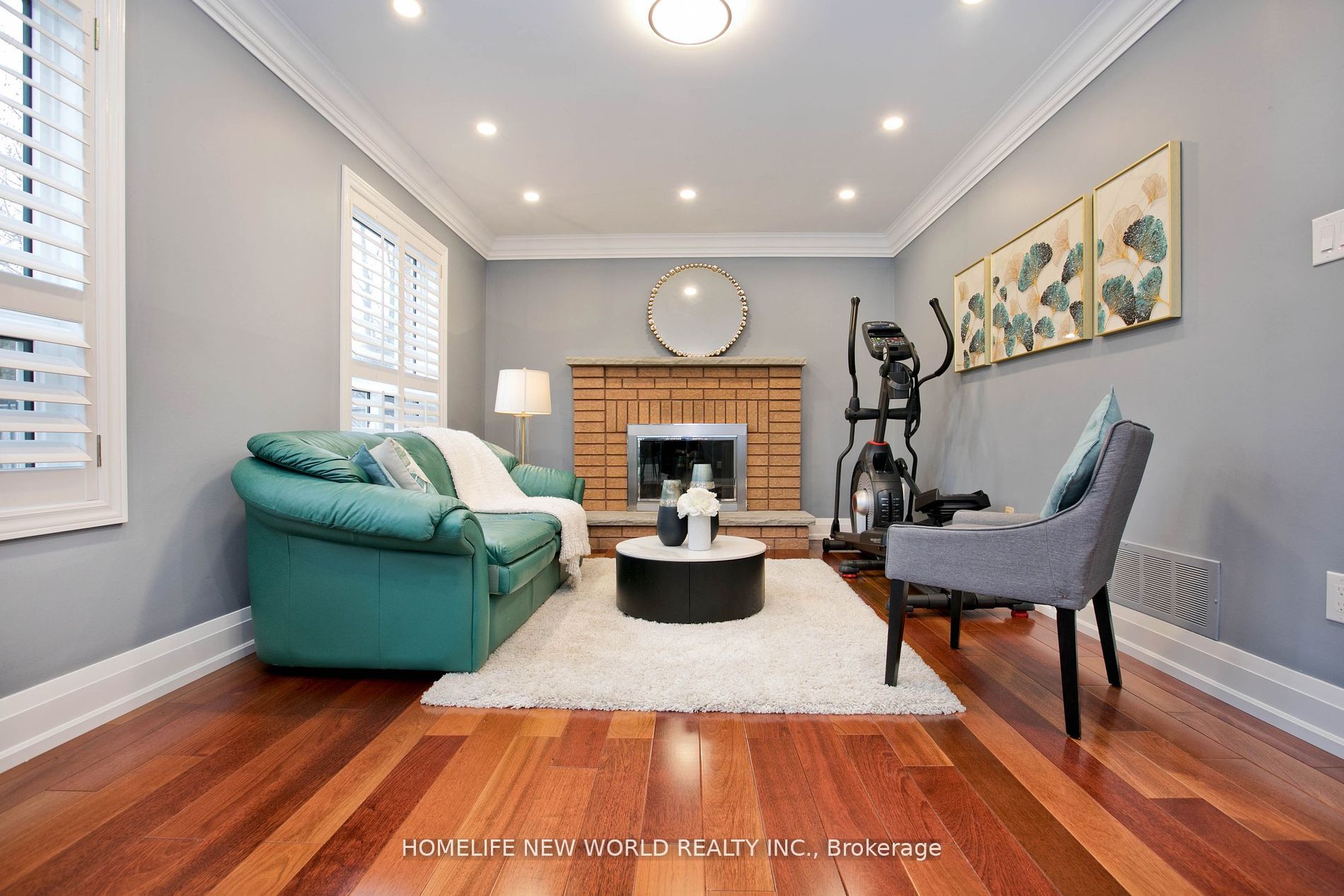 61 Dewbourne Pl Property Photo 13