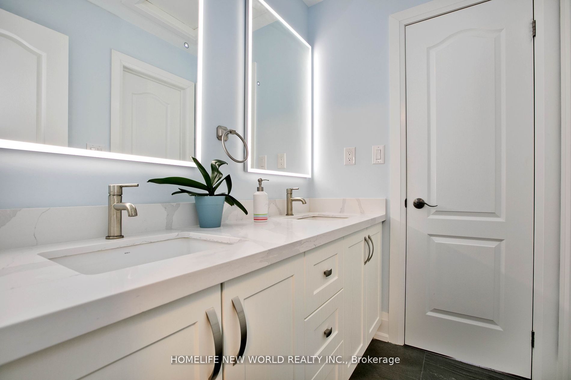61 Dewbourne Pl Property Photo 23