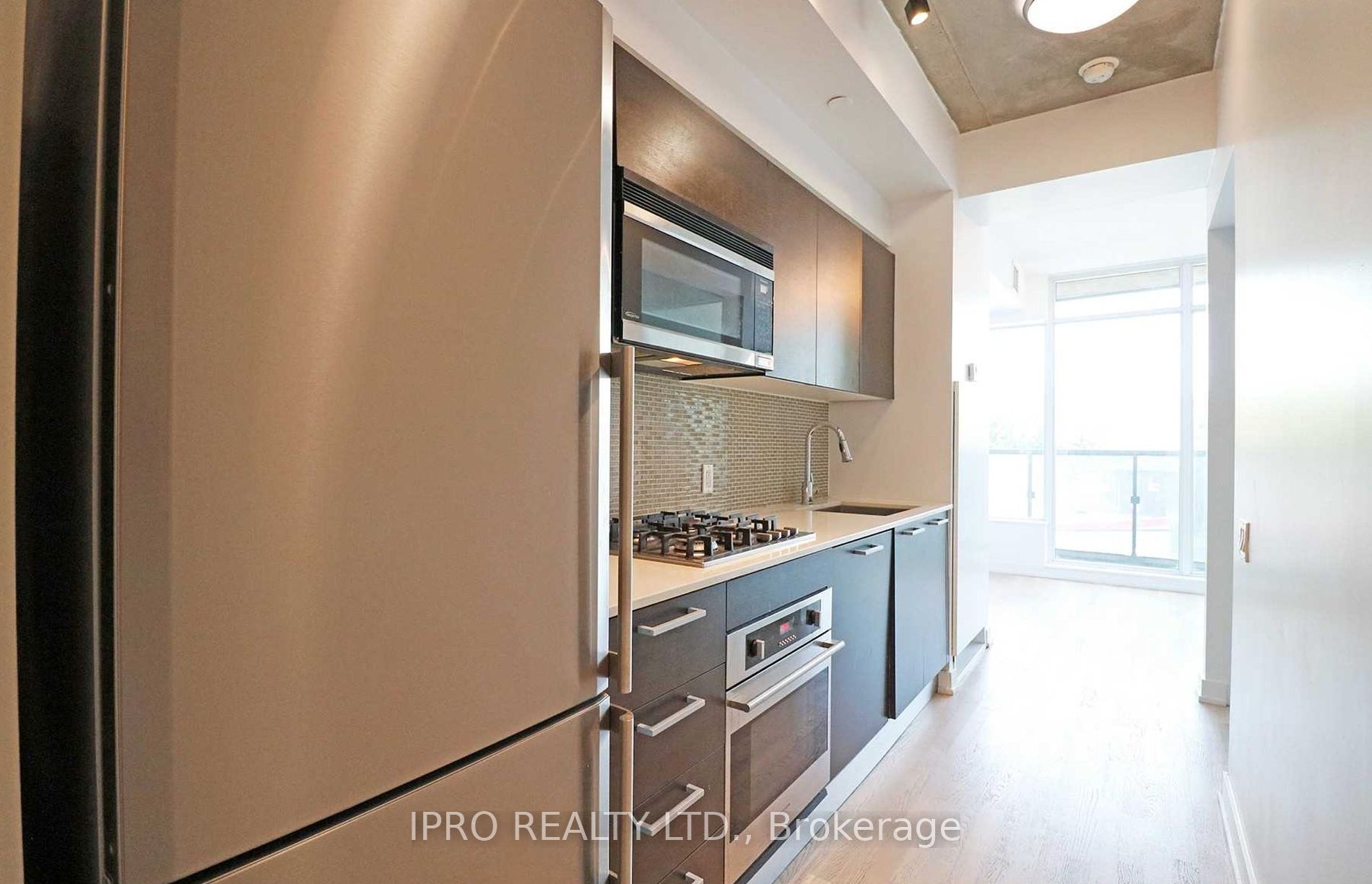 60 Haslett Ave 11 Property Photo 2