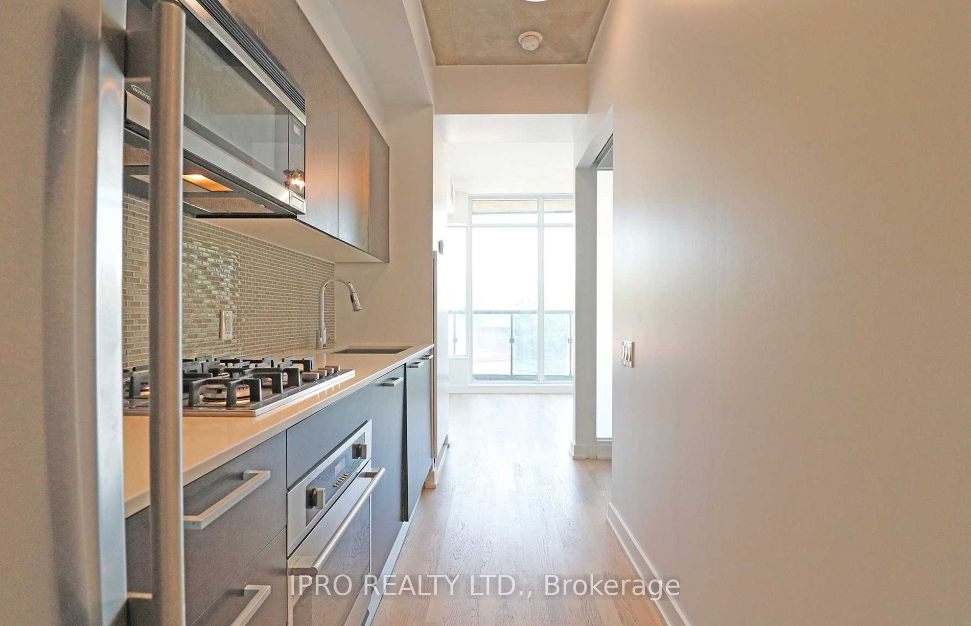 60 Haslett Ave 11 Property Photo 3