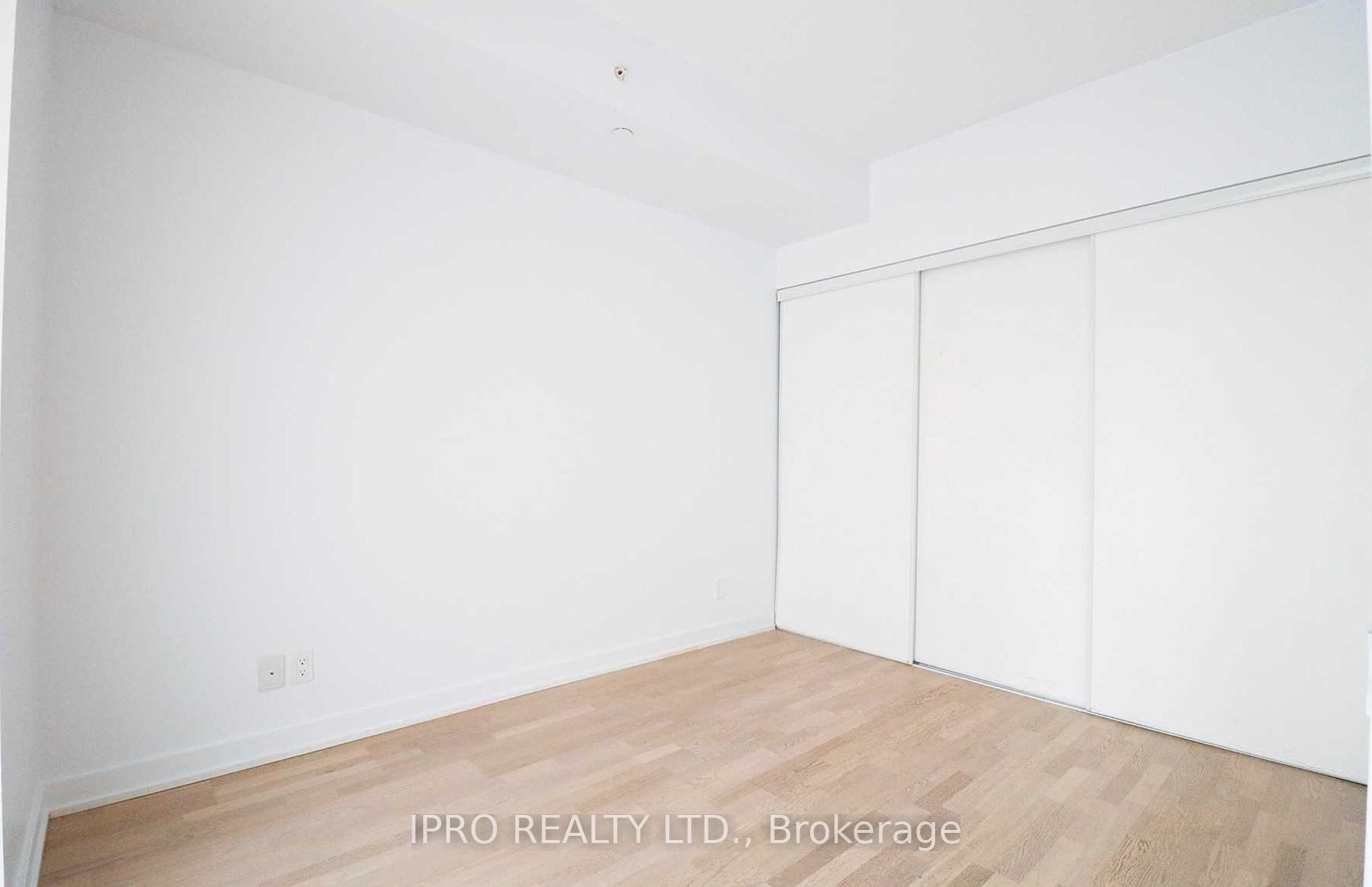 60 Haslett Ave 11 Property Photo 6