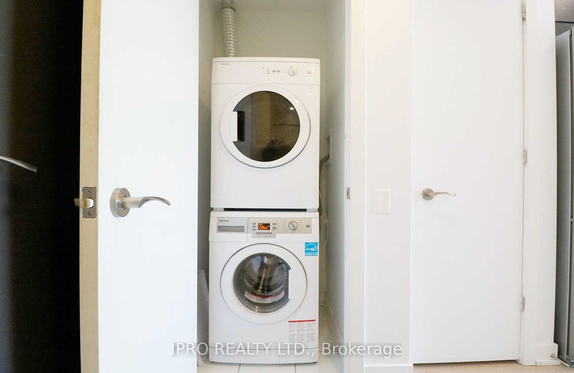 60 Haslett Ave 11 Property Photo 11