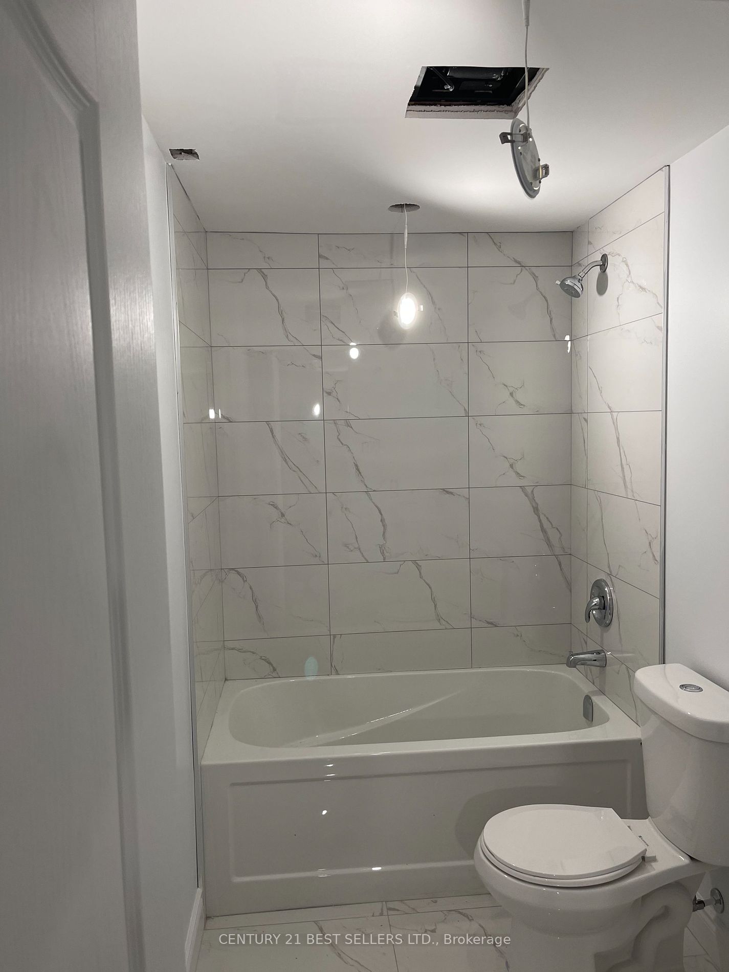 29 Borland Crt Property Photo 4