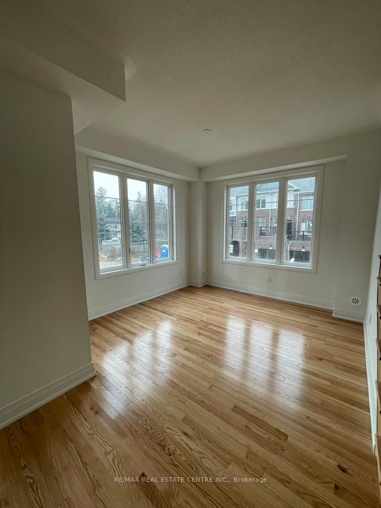 29 Waterside Way Property Photo 5