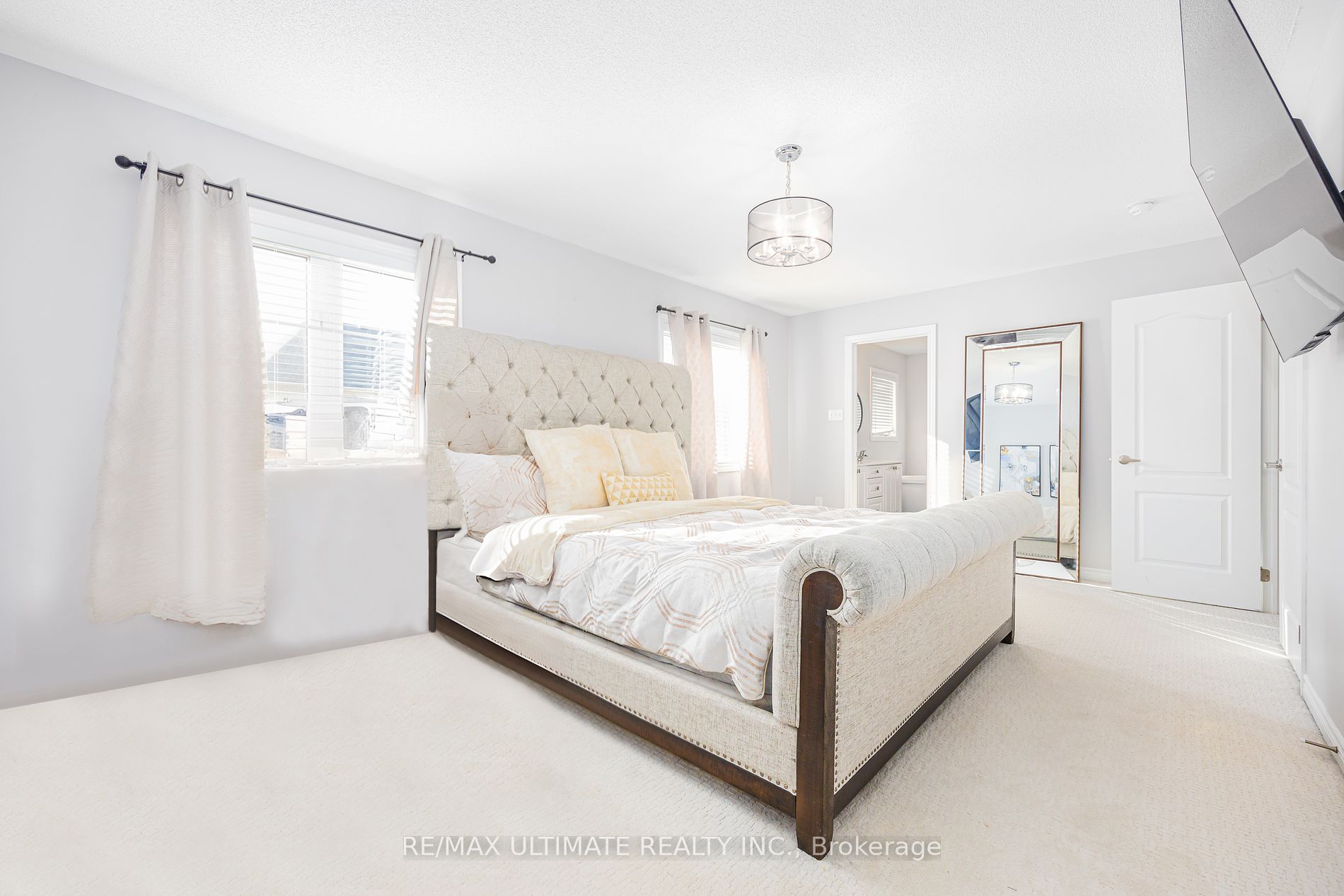 193 Kenneth Cole Dr Property Photo 17