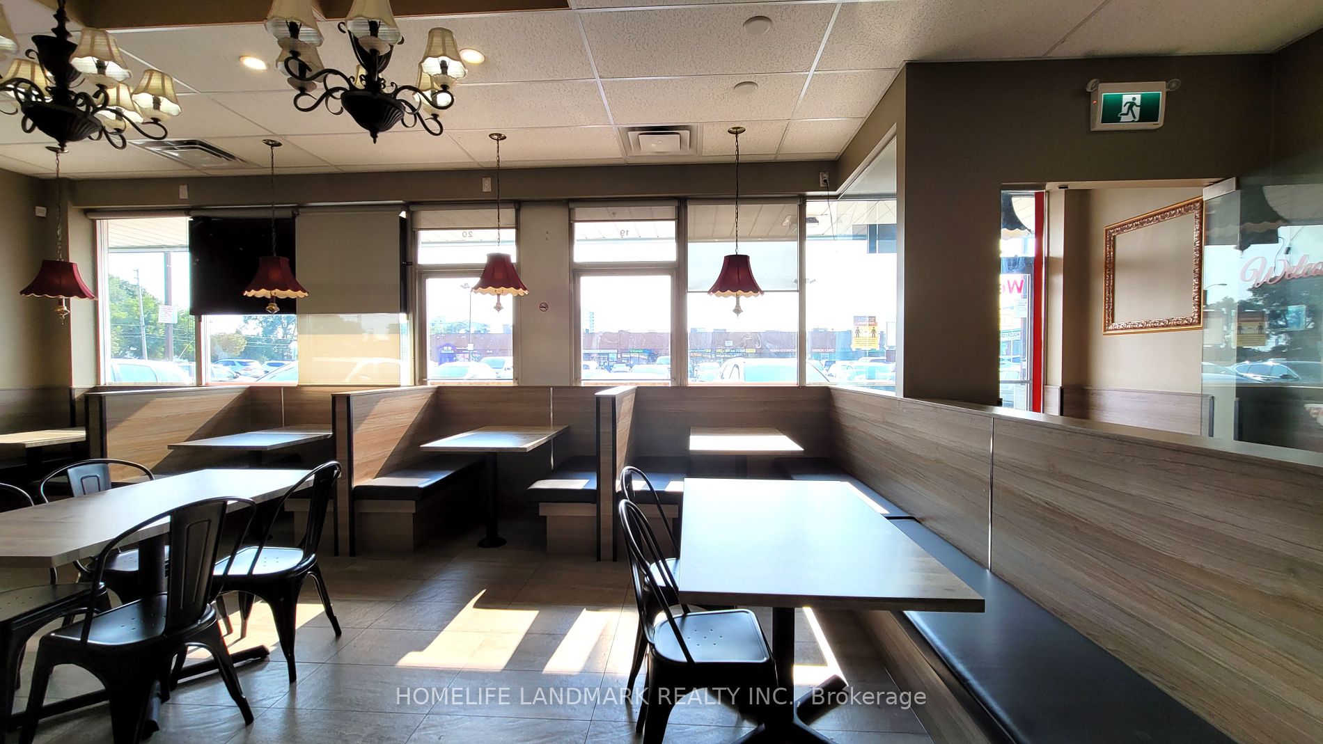 4820 Sheppard Ave E Property Photo 8