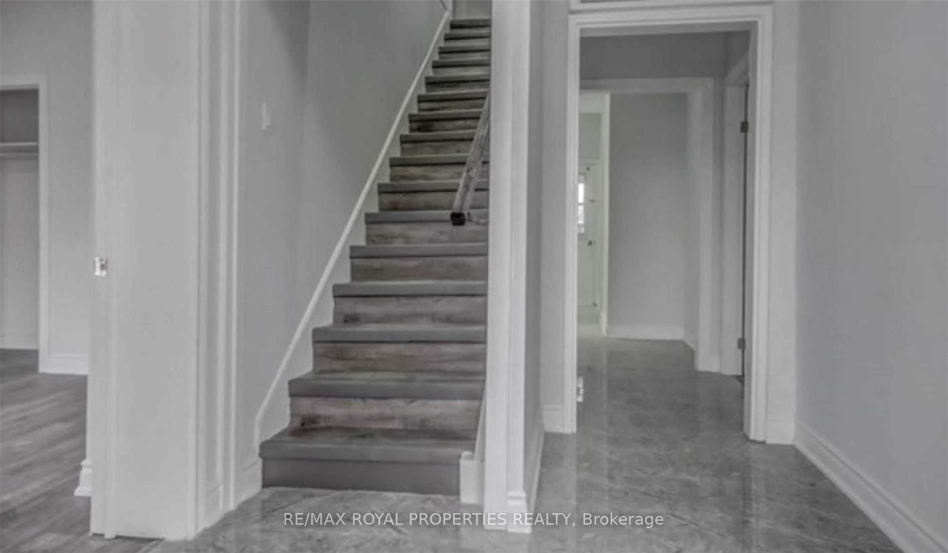 19 Division St Property Photo 2