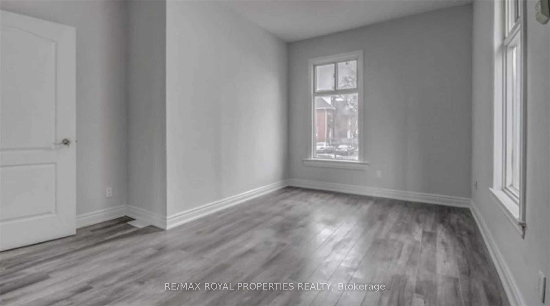 19 Division St Property Photo 8