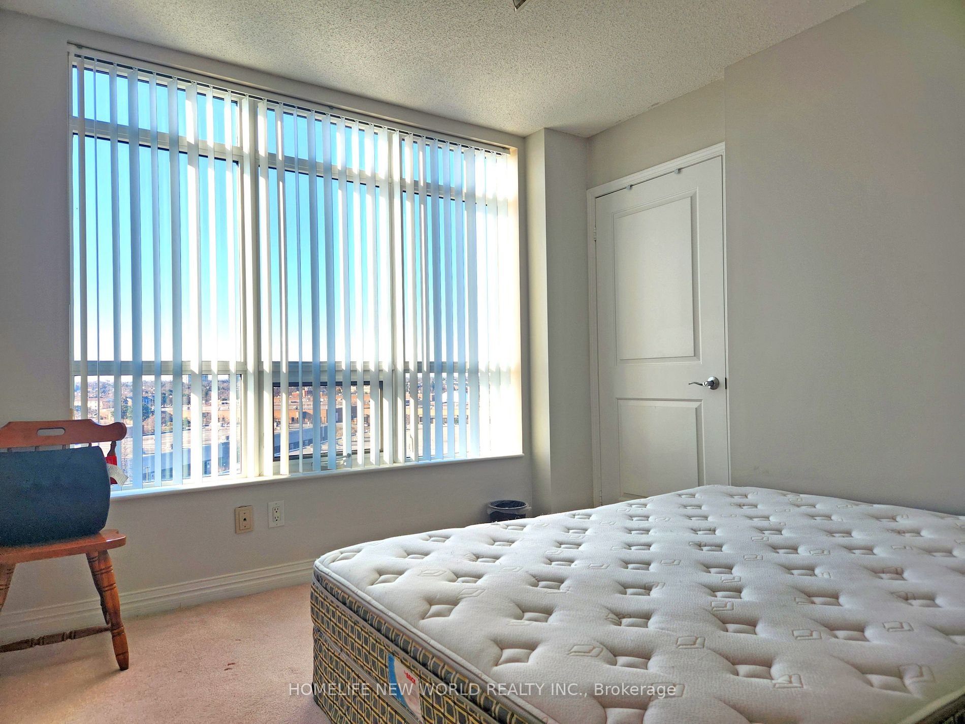 100 Scottfield Dr 08 Property Photo 12