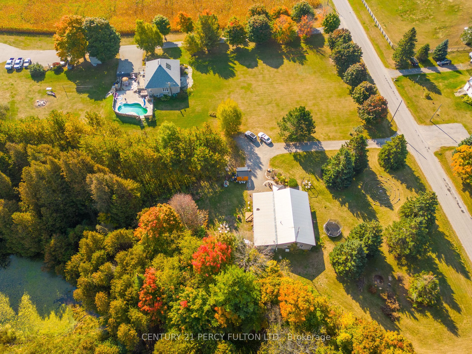 5659 Gilmore Rd Property Photo 4