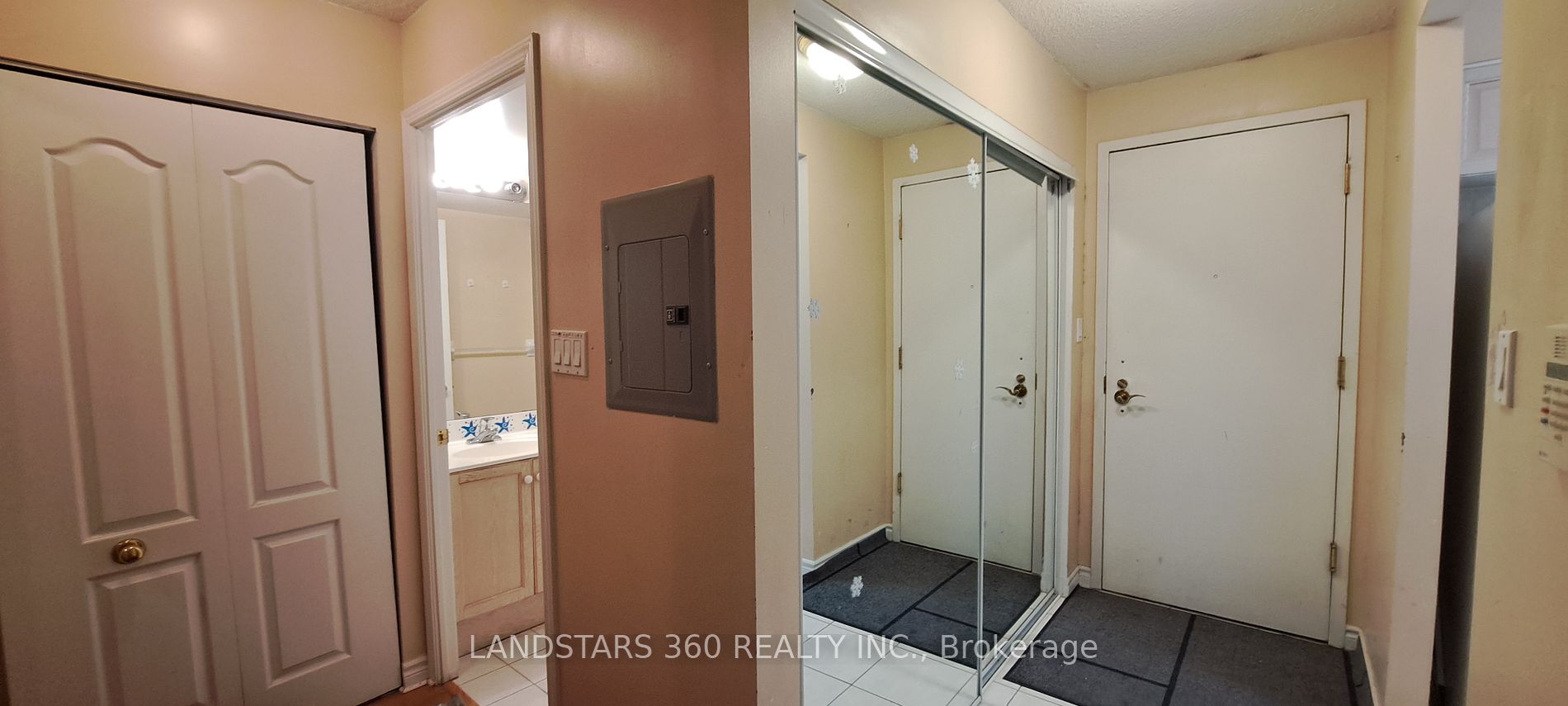 1883 Mcnicoll Ave 17 Property Photo 6