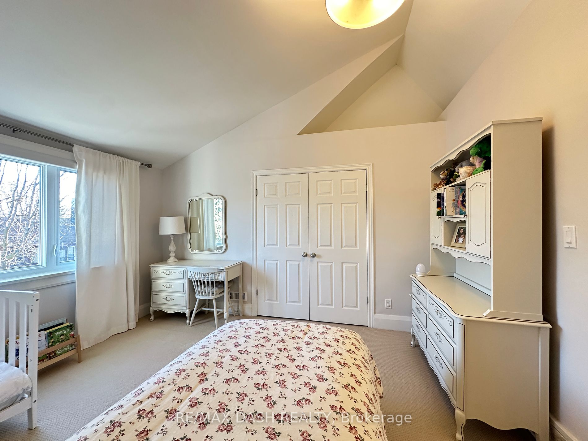 24 Berkshire Ave Property Photo 26