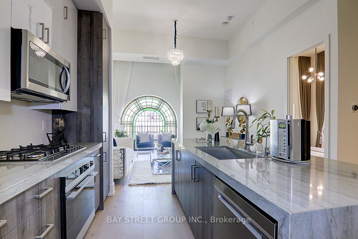 14 Dewhurst Blvd 7 Property Photo 6