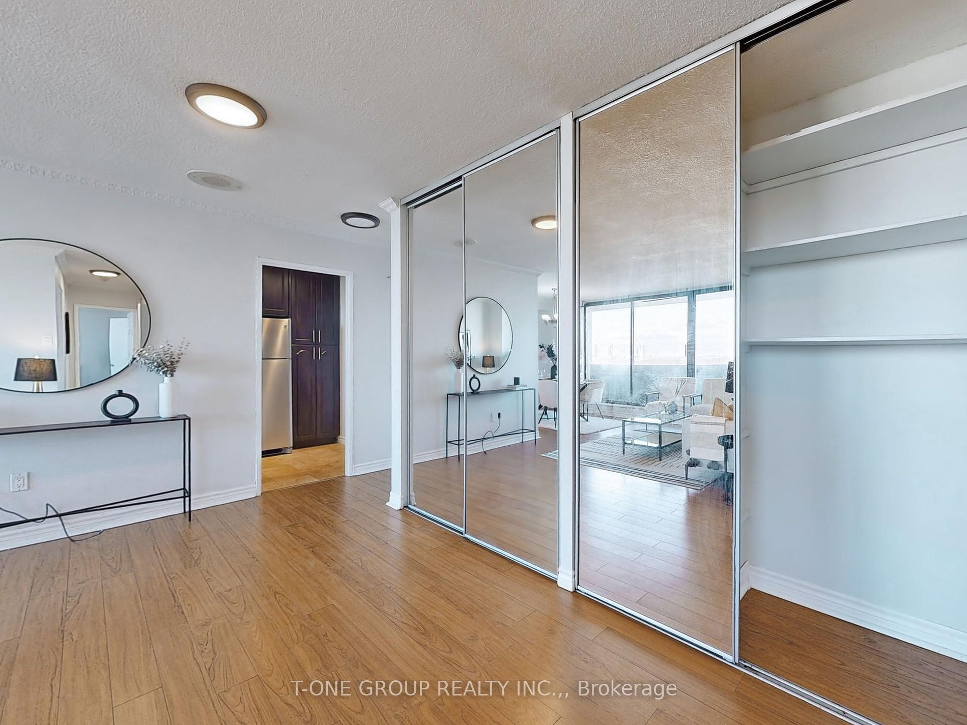 301 Prudential Dr 02 Property Photo 18