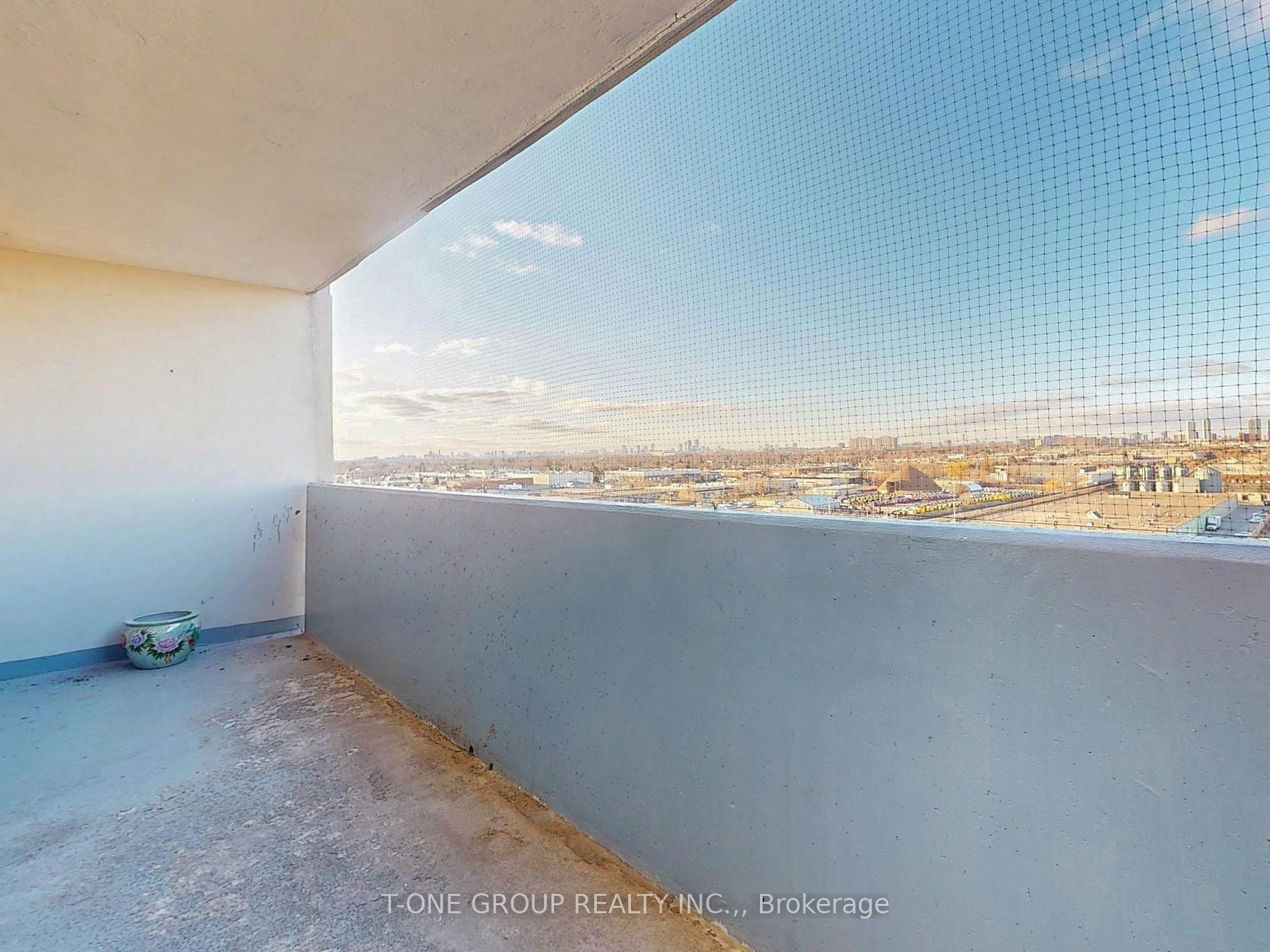 301 Prudential Dr 02 Property Photo 32