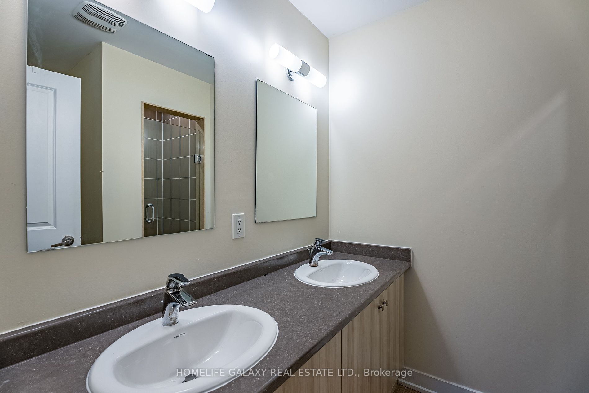 67 Donald Fleming Way Property Photo 23