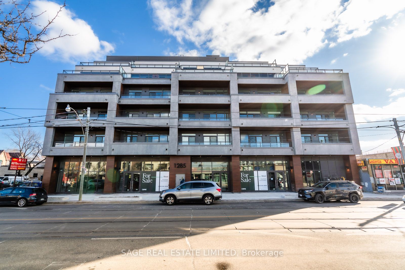 1285 Queen St E 07 Property Photo 1