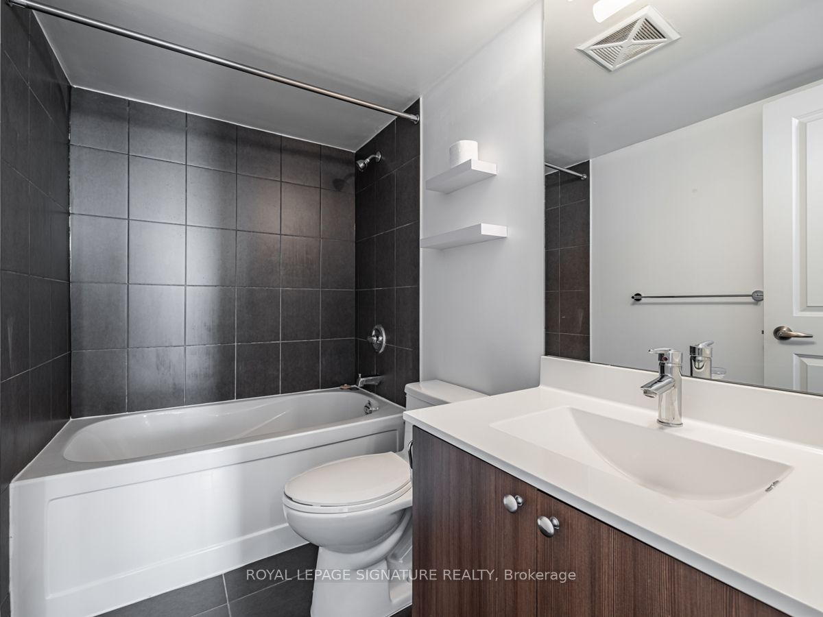 1235 Bayly St 4 Property Photo 18