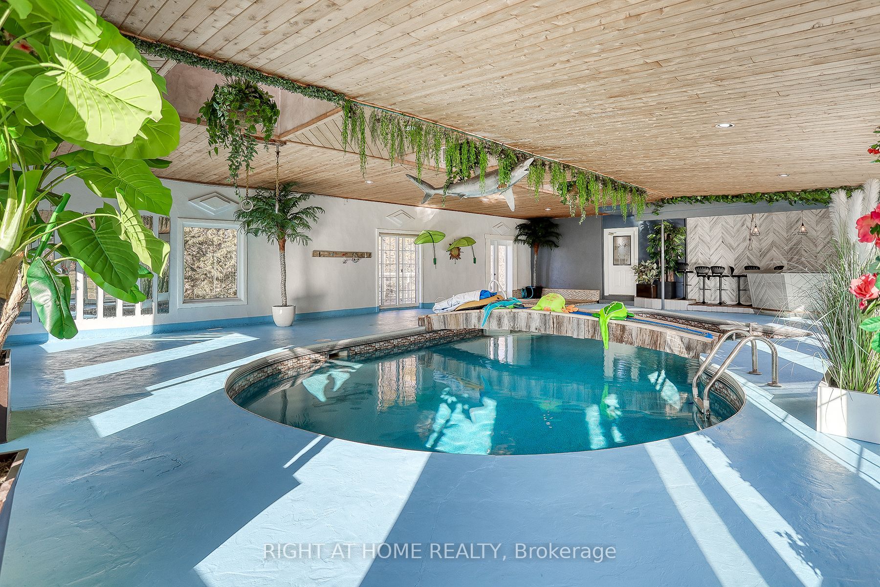 320 Fralicks Beach Rd Property Photo 24