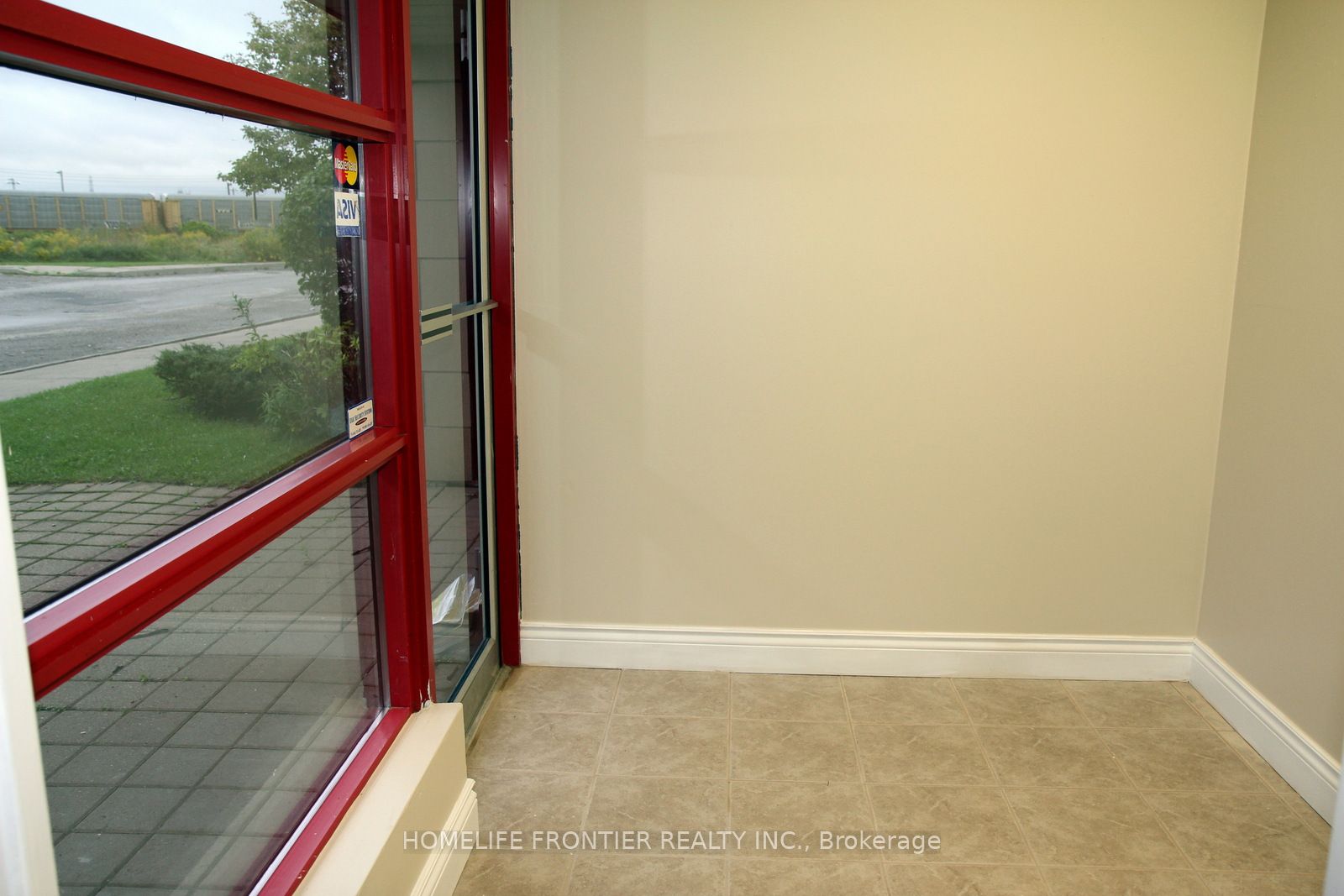 5310 Finch Ave E Property Photo 5