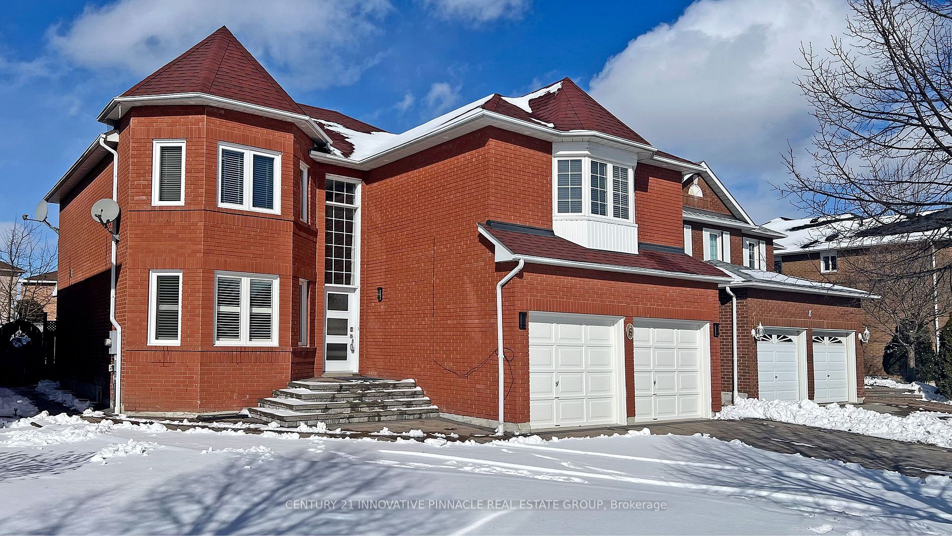 6 Pogson Dr Property Photo 2