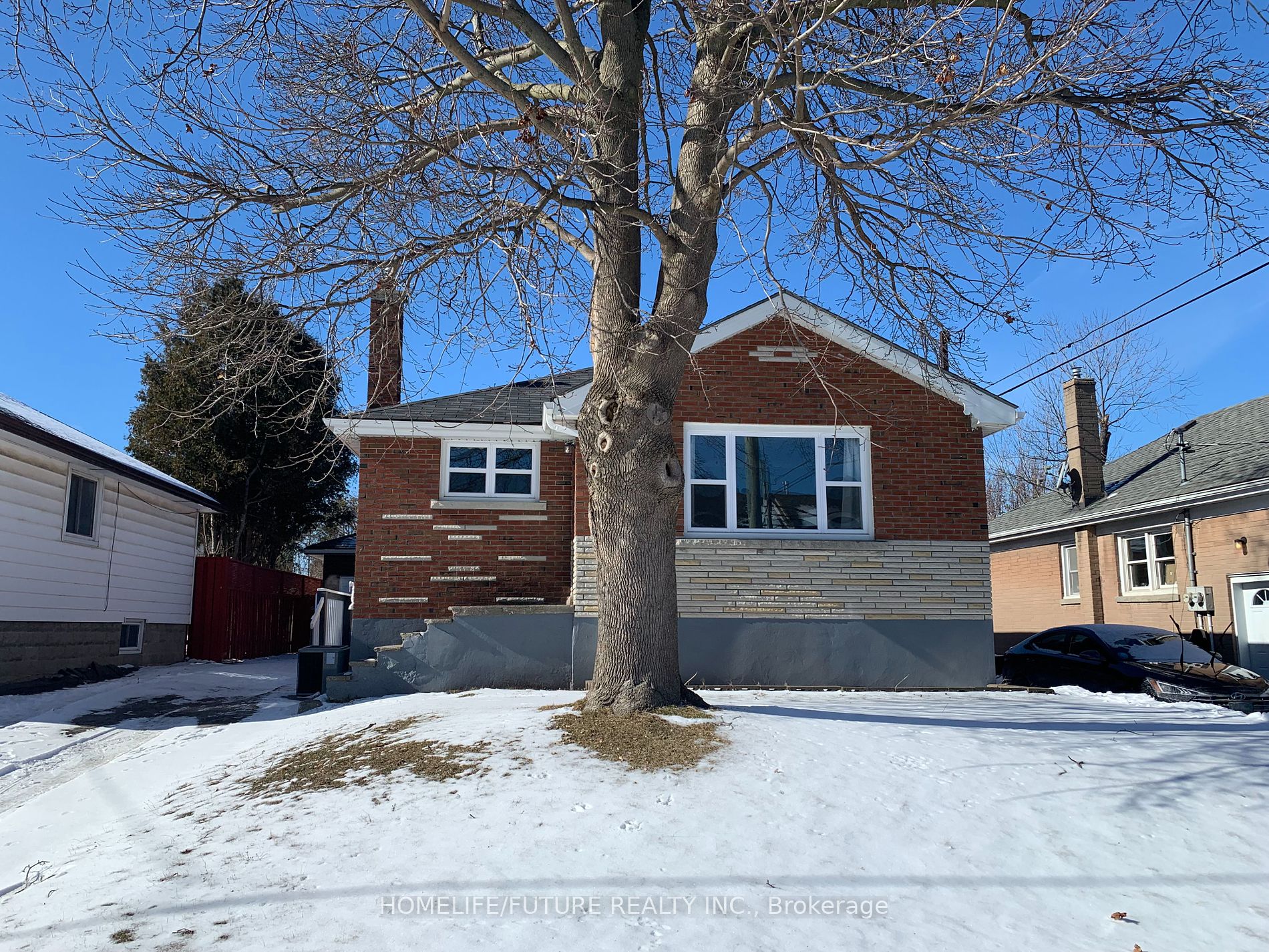 784 Oxford St Property Photo 1