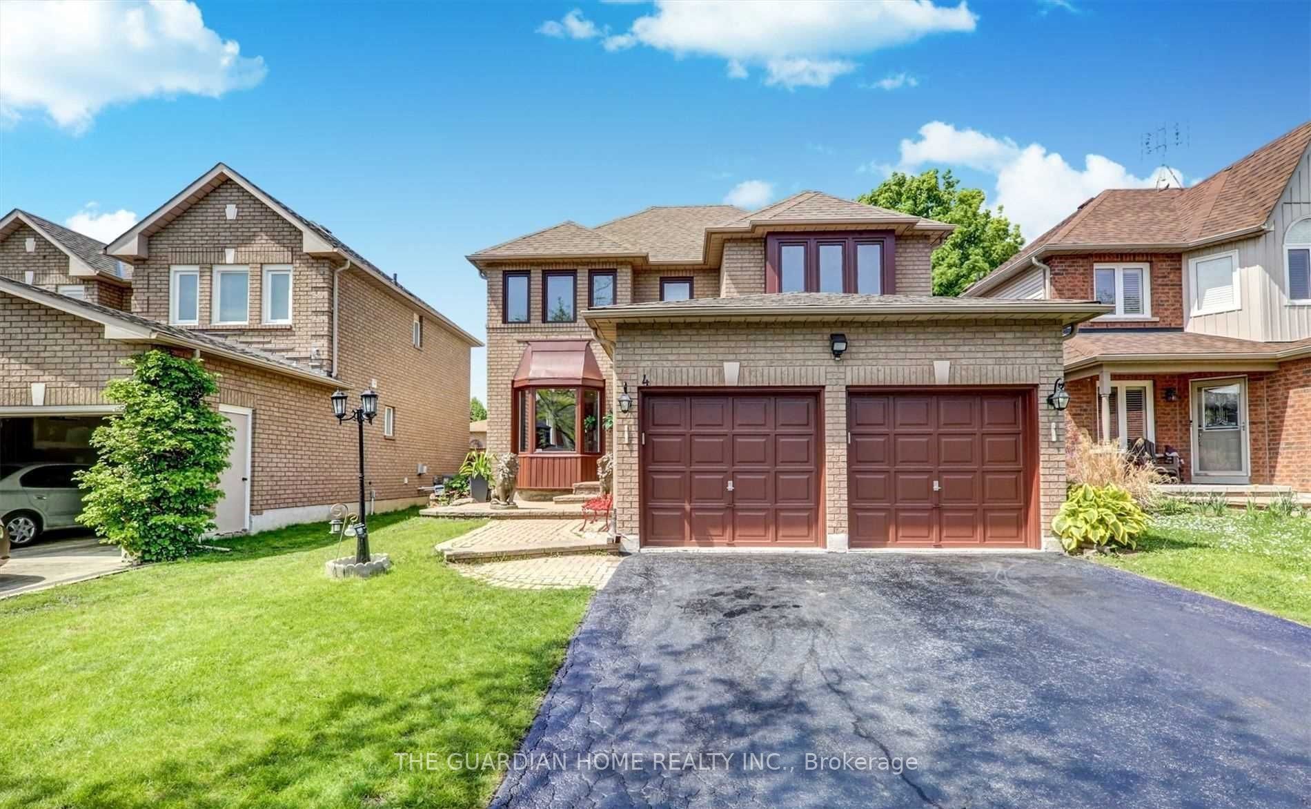4 Edgerton Dr Property Photo 1