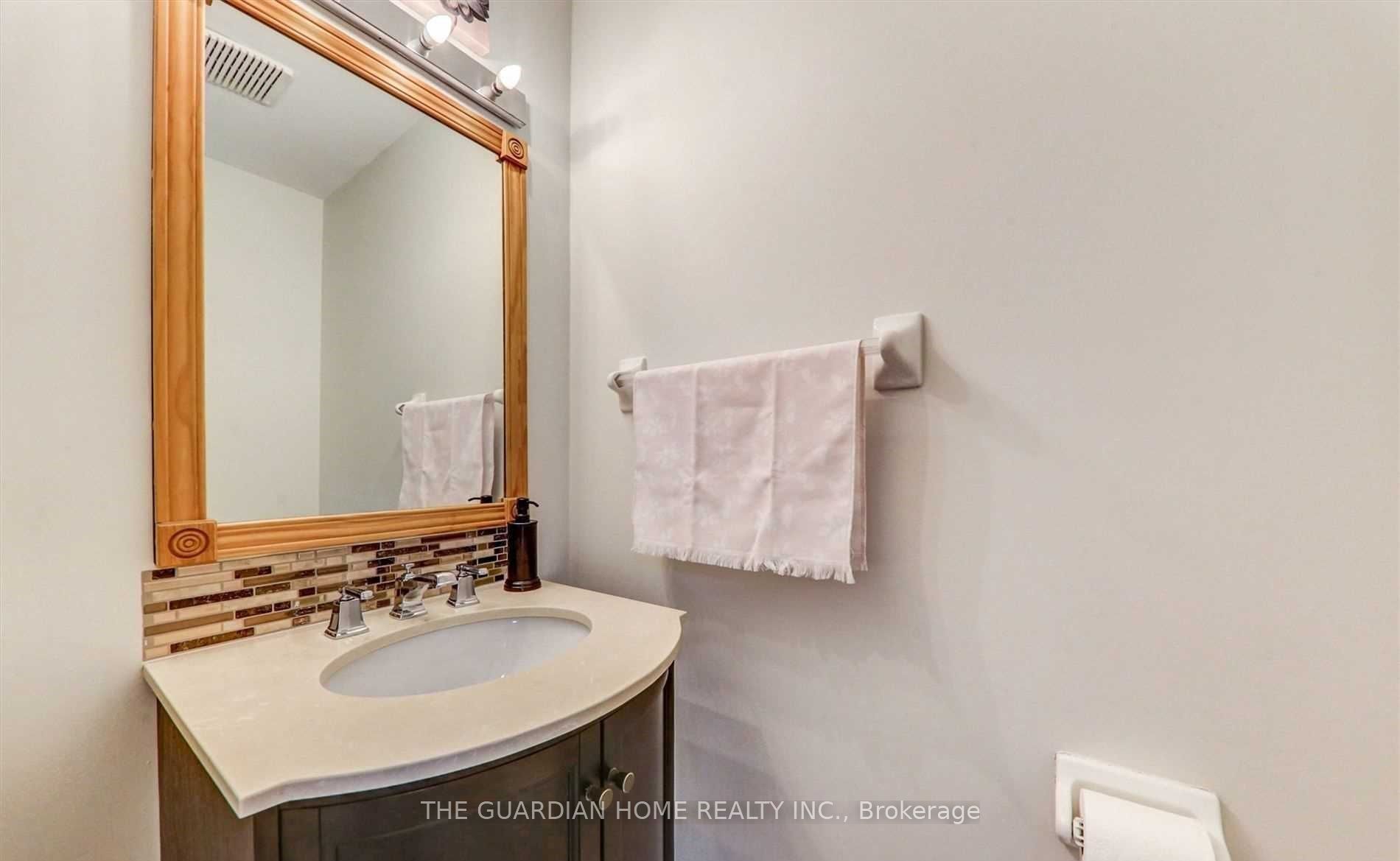 4 Edgerton Dr Property Photo 17