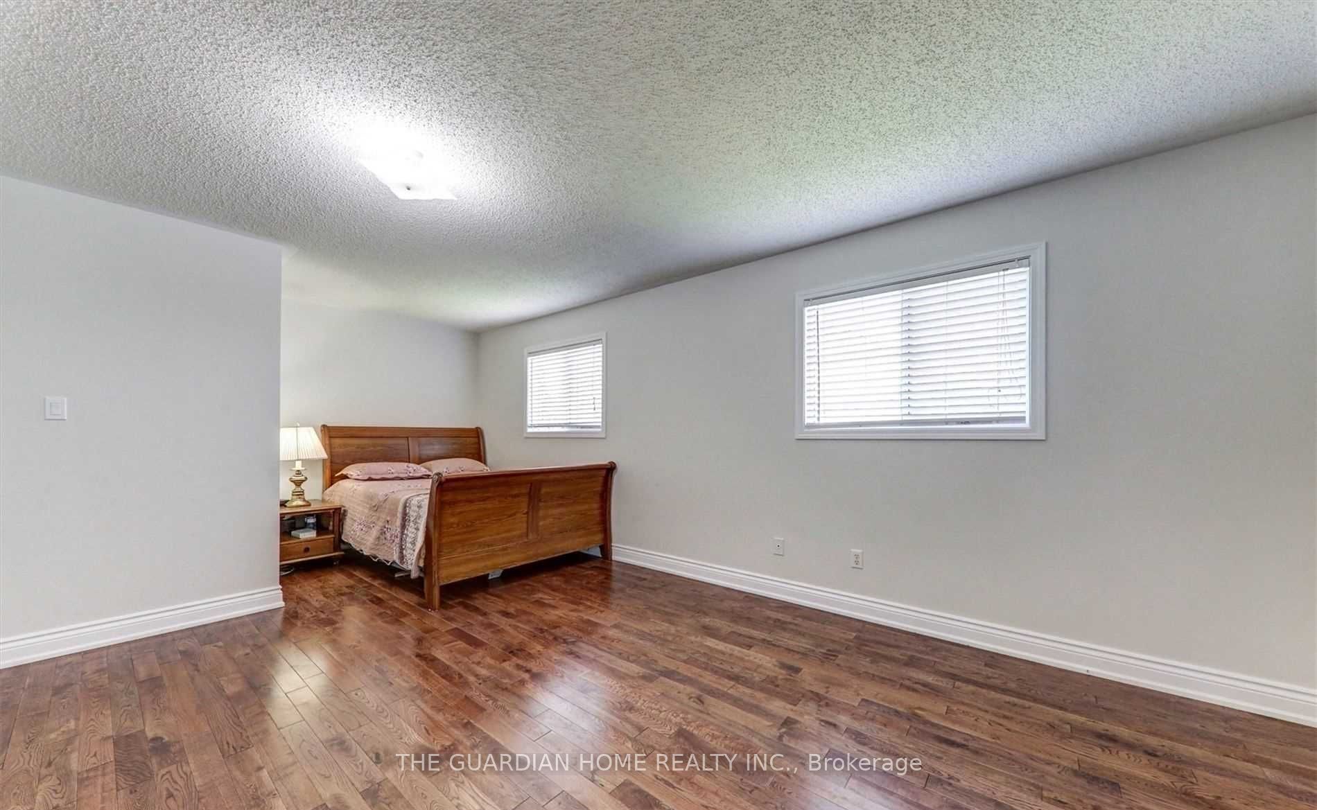 4 Edgerton Dr Property Photo 21