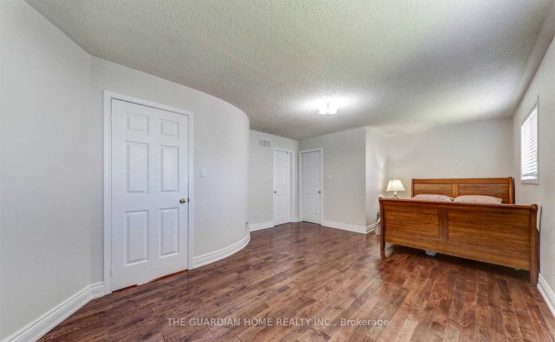 4 Edgerton Dr Property Photo 22