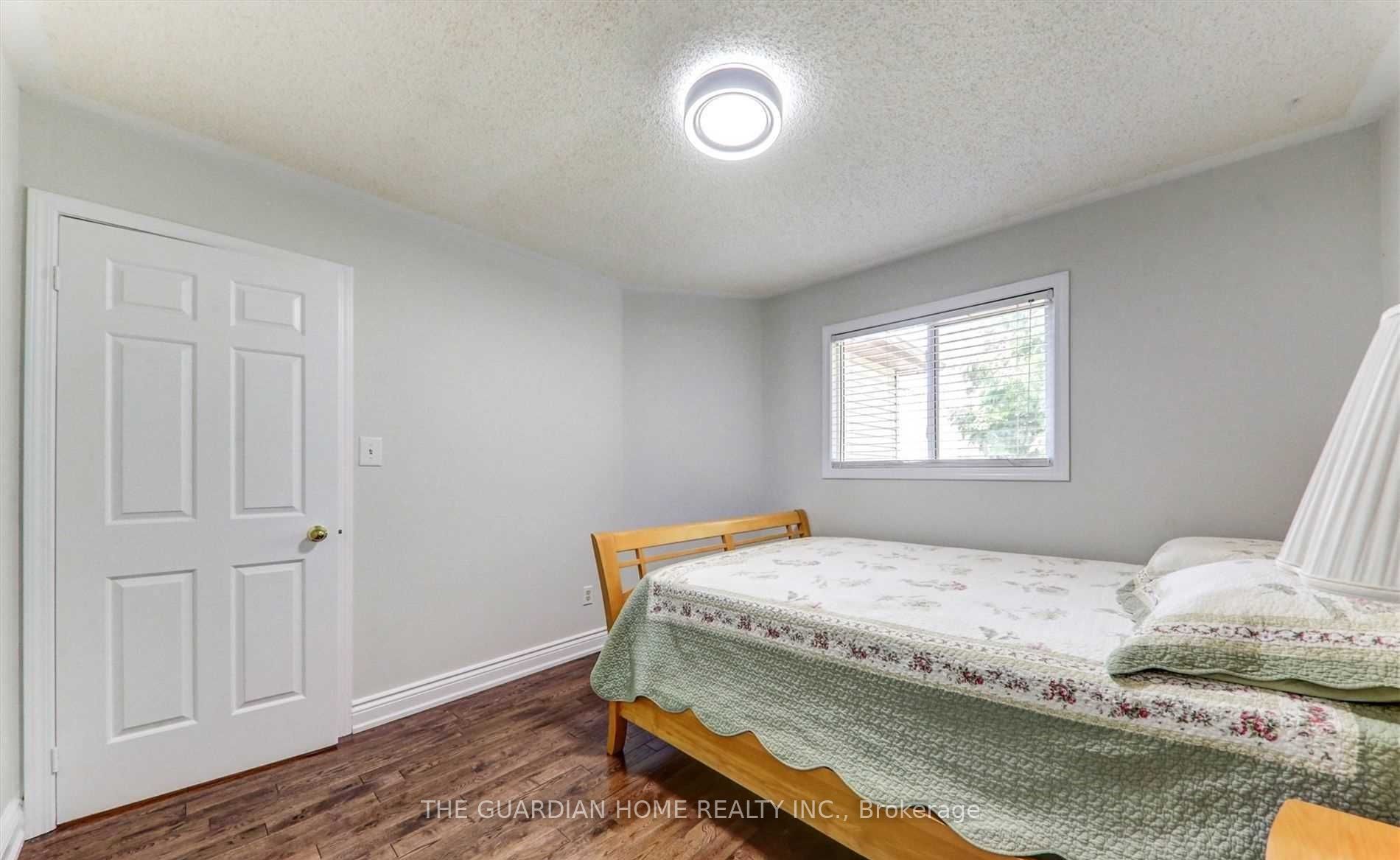 4 Edgerton Dr Property Photo 25