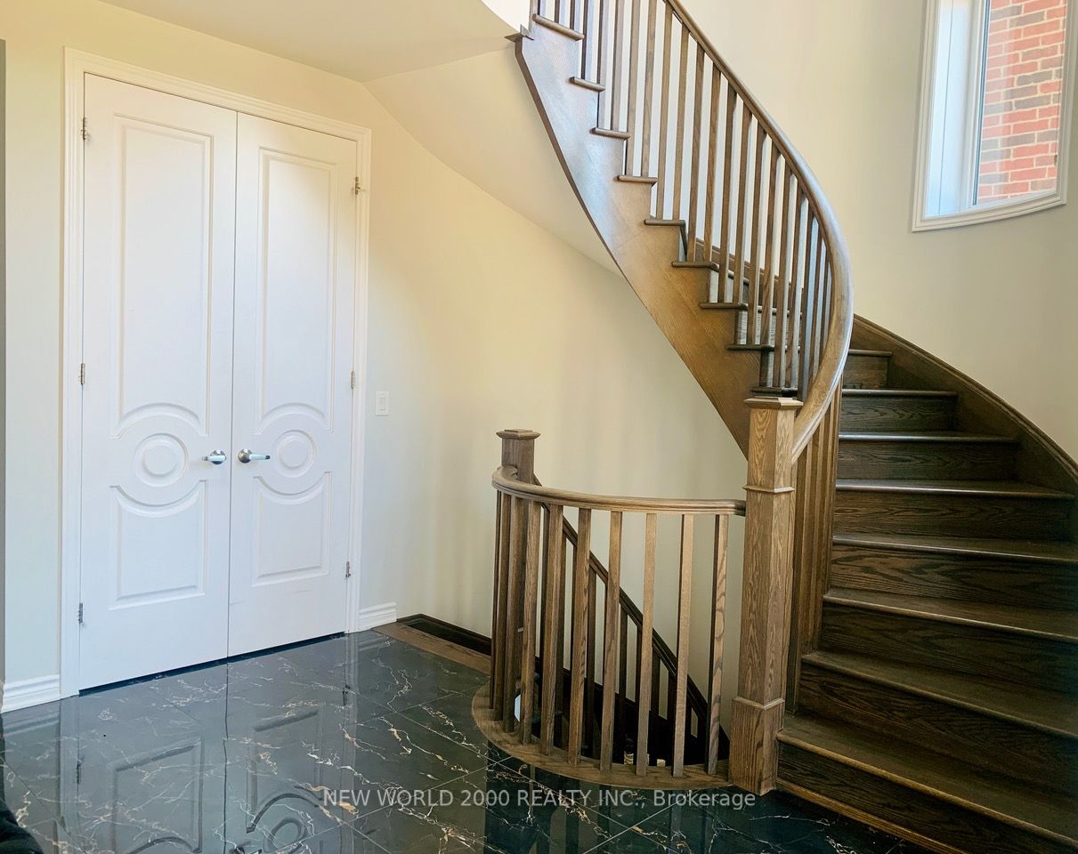 55 Bremner St Property Photo 15