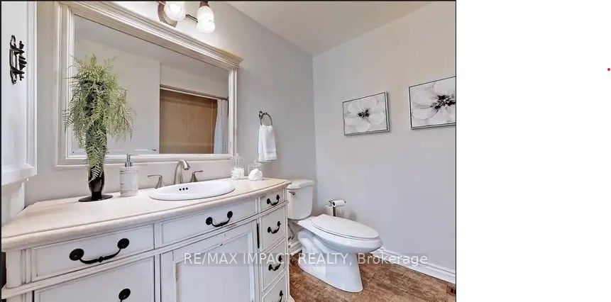 27 Alonna St Property Photo 11