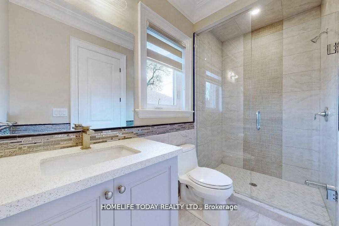 20 Chatterton Blvd Property Photo 16