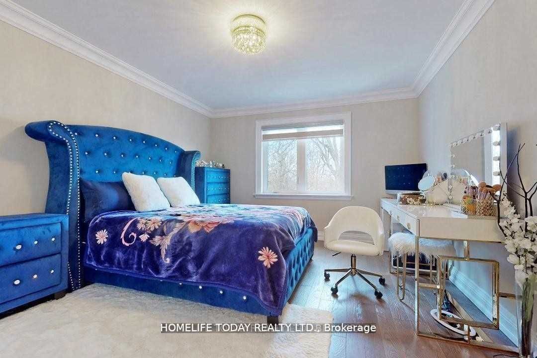 20 Chatterton Blvd Property Photo 20
