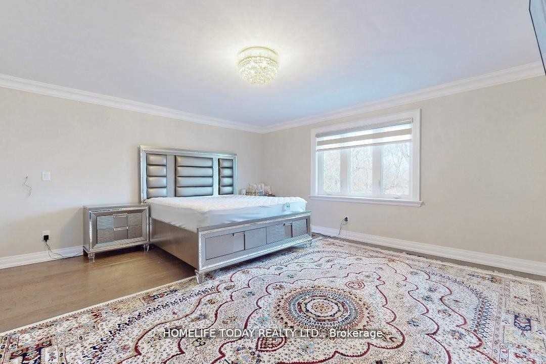 20 Chatterton Blvd Property Photo 21