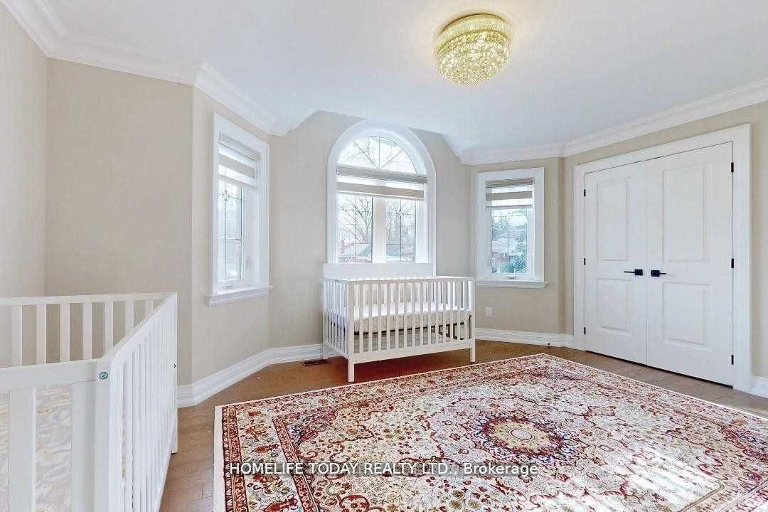 20 Chatterton Blvd Property Photo 23