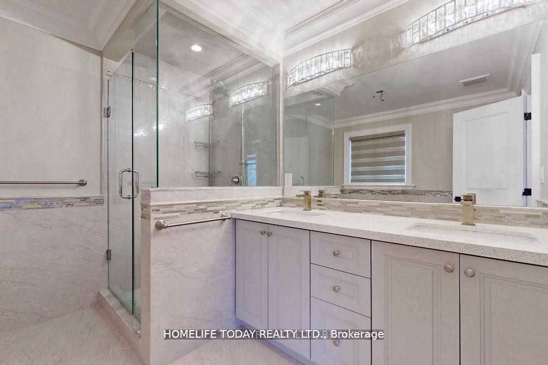 20 Chatterton Blvd Property Photo 26