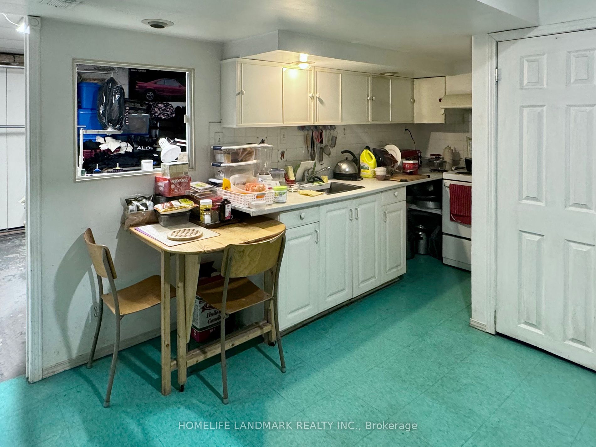 48 Tidworth Sq Property Photo 21