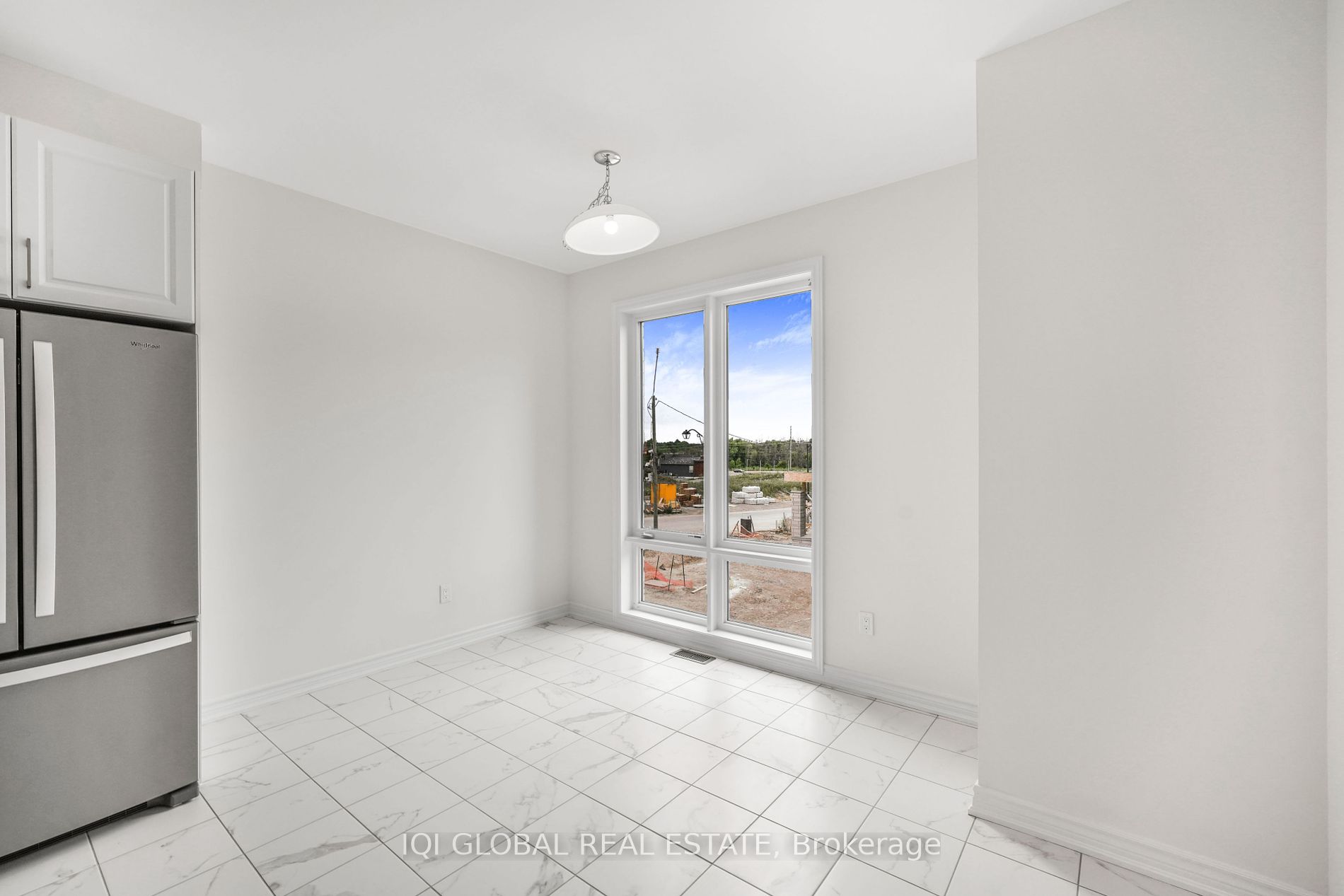 7 Douet Lane Property Photo 8