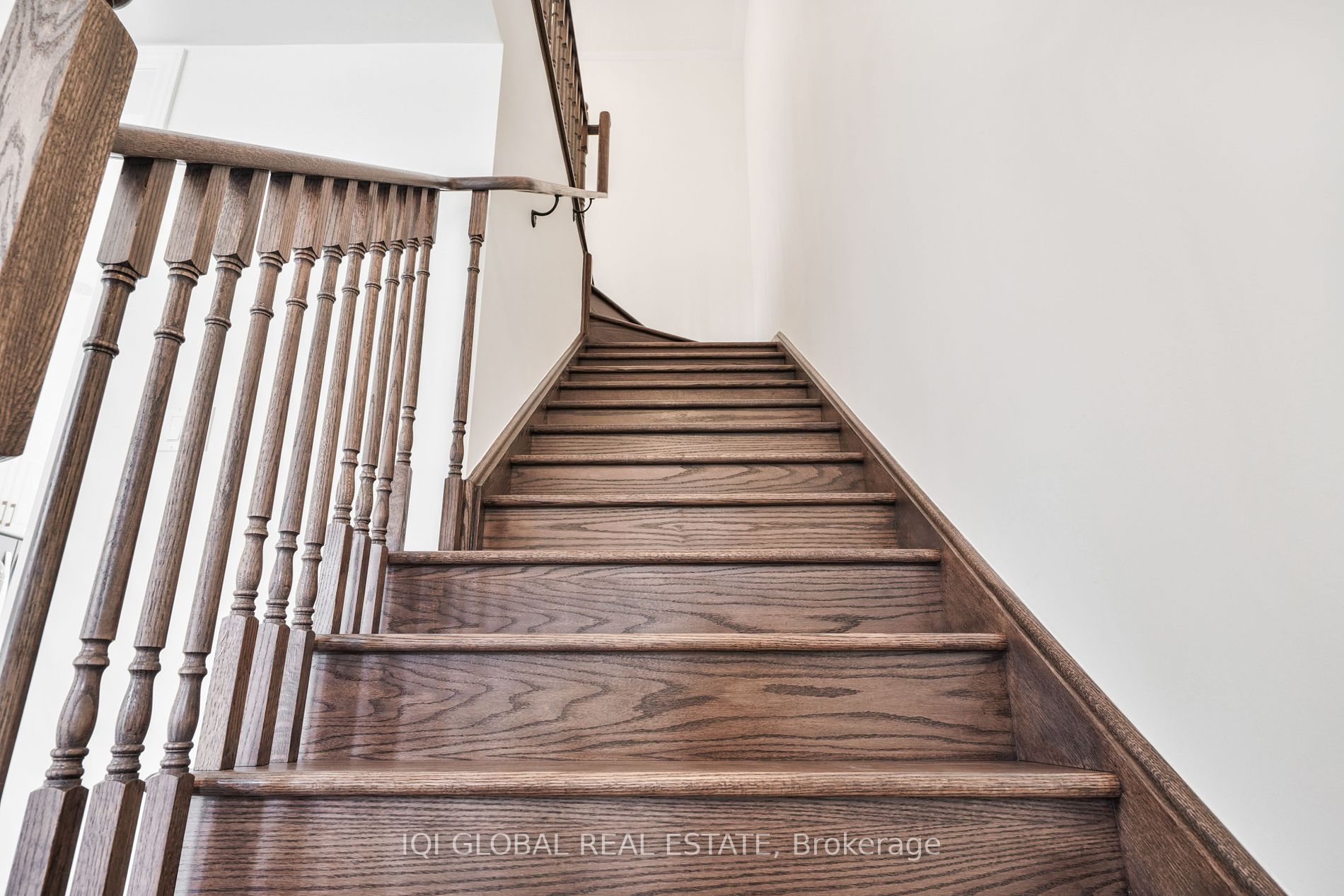 7 Douet Lane Property Photo 16