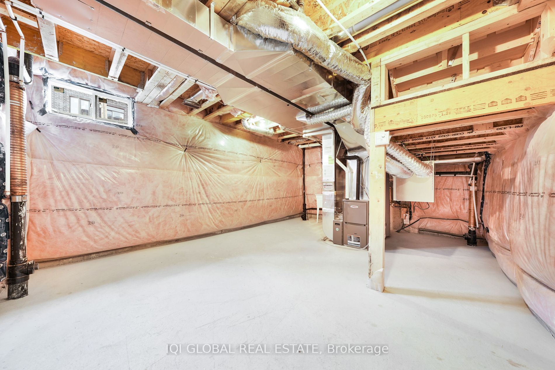 7 Douet Lane Property Photo 32