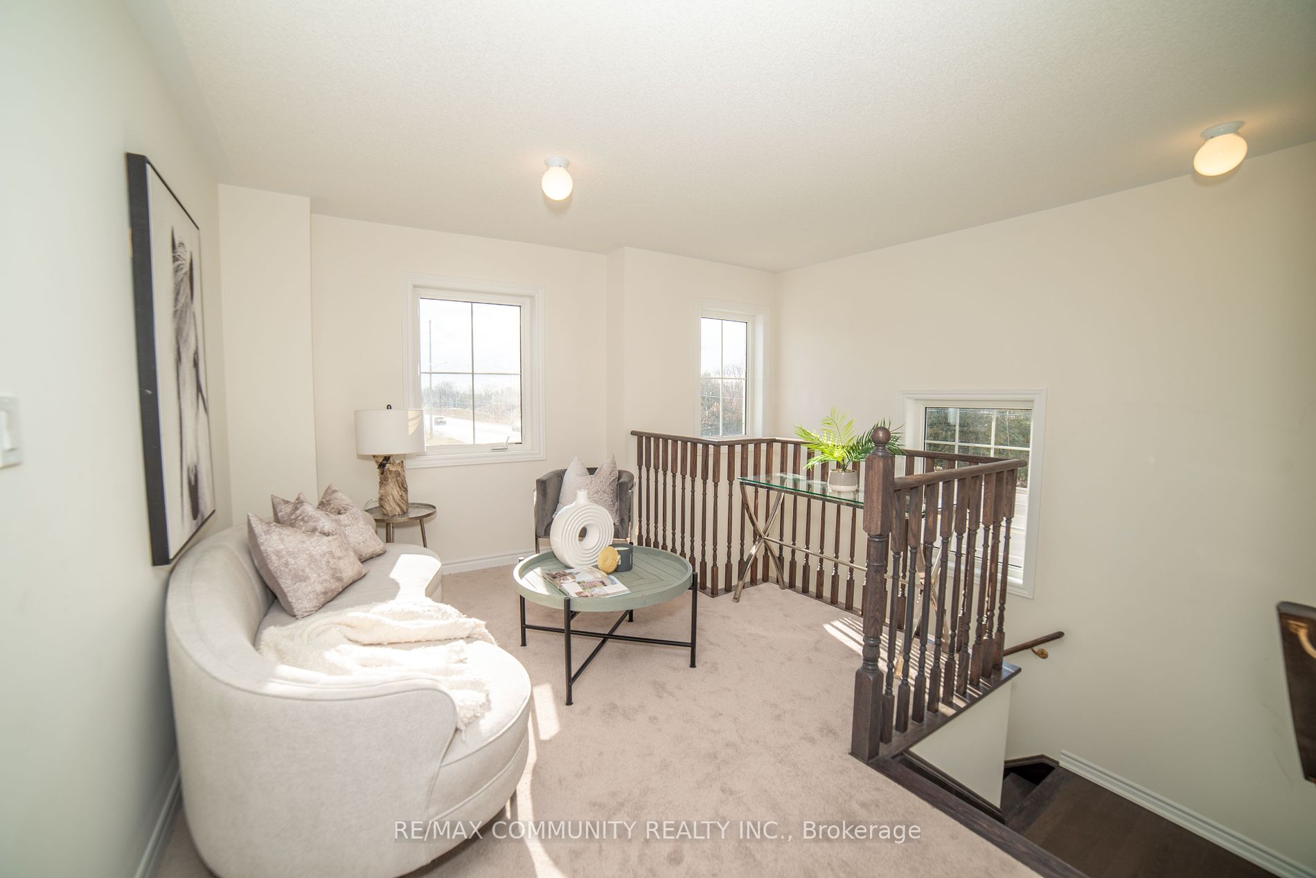 73 Richard Davies Cres Property Photo 18