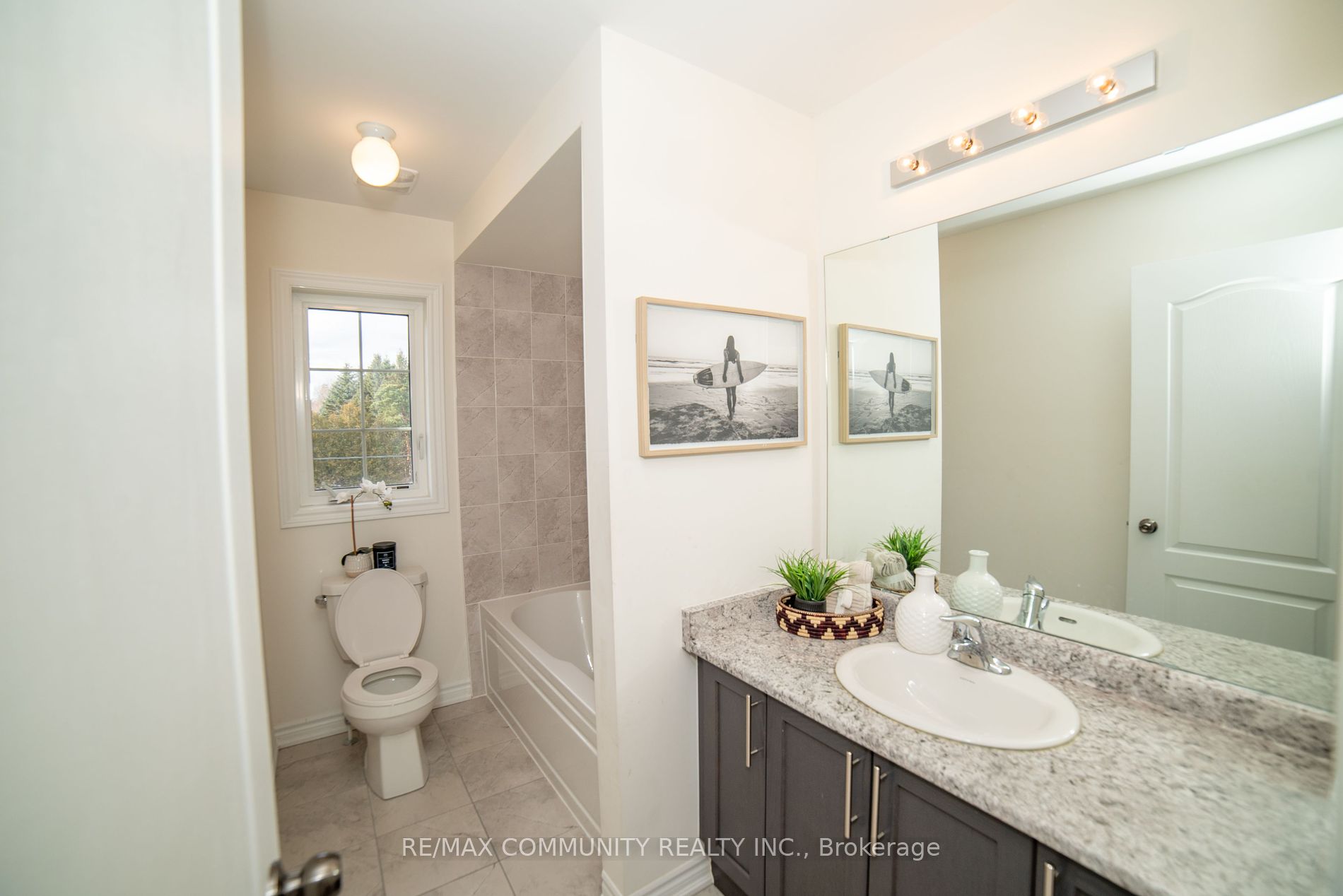 73 Richard Davies Cres Property Photo 20