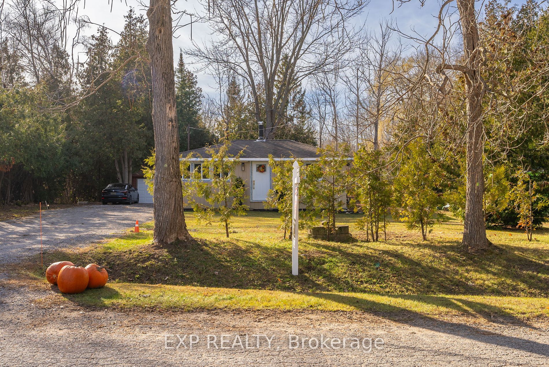 88 Davidge Dr Property Photo 6