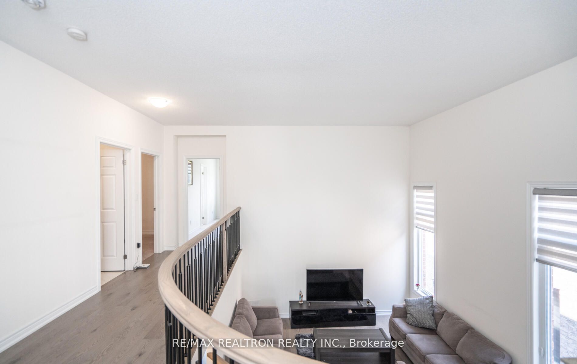 2496 Orchestrate Dr Property Photo 22
